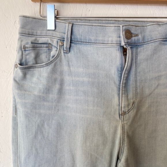 LOFT Skinny Ankle Jeans - Picture 5 of 12